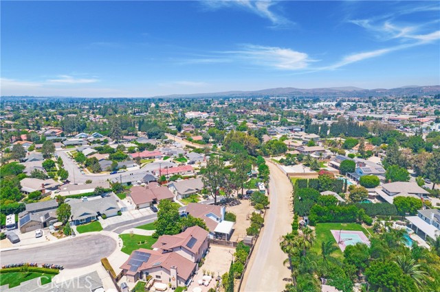 4441 Rustic Road, Yorba Linda CA: https://media.crmls.org/medias/9f719710-6797-41f6-a567-75f820624bbf.jpg