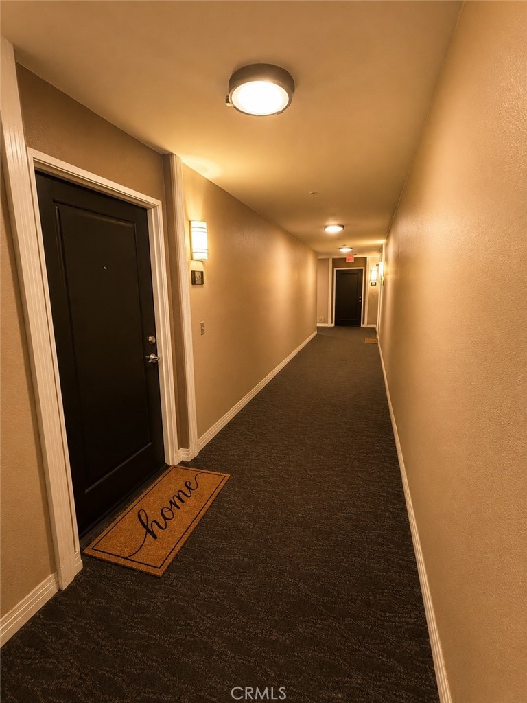 https://media.crmls.org/medias/9f7293e0-08ad-46b1-8b90-c9c6c7abb240.jpg?preset=X-Large