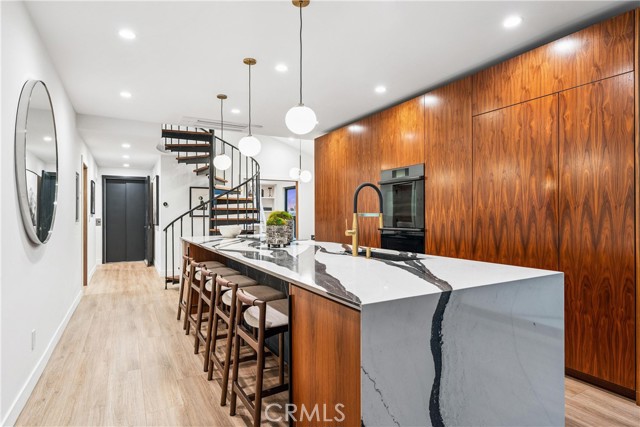 1264 Ozeta Terrace, West Hollywood CA: https://media.crmls.org/medias/9f72ff56-b65f-4ccc-bcea-b64076f2a55c.jpg