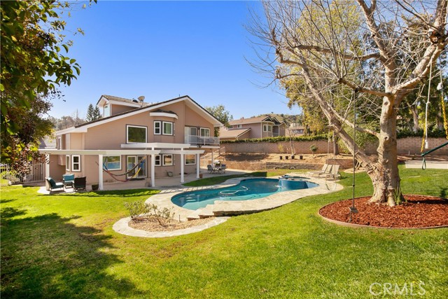 23943 Eagle Mountain Street, West Hills CA: https://media.crmls.org/medias/9f737888-1740-419b-83a4-b28106bcff53.jpg
