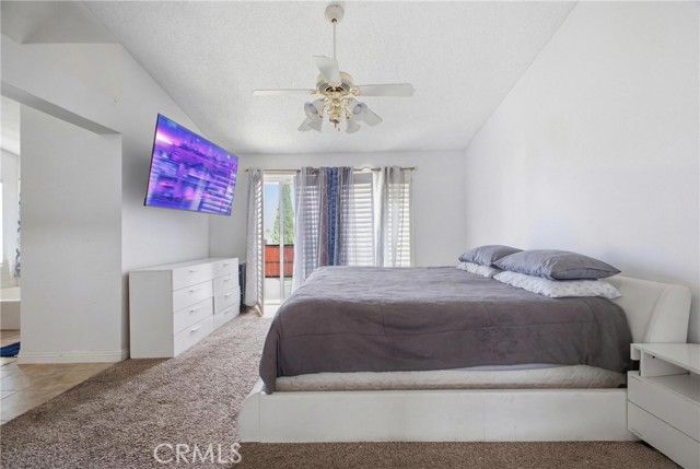 Detail Gallery Image 21 of 38 For 14673 Owens River, Victorville,  CA 92392 - 5 Beds | 3 Baths