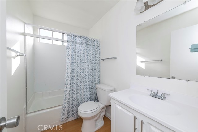 Detail Gallery Image 6 of 17 For 20444 Osage Ave #B,  Torrance,  CA 90503 - 2 Beds | 2 Baths