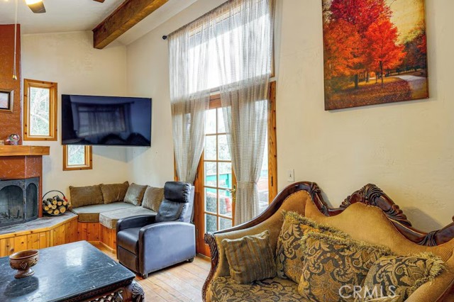 Image 35 of 43 For 2216 St Bernard