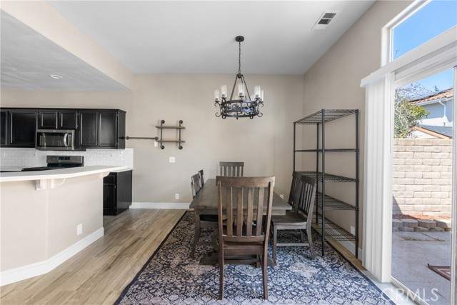 Detail Gallery Image 13 of 41 For 1128 Grass Valley Way, Santa Maria,  CA 93454 - 4 Beds | 3 Baths