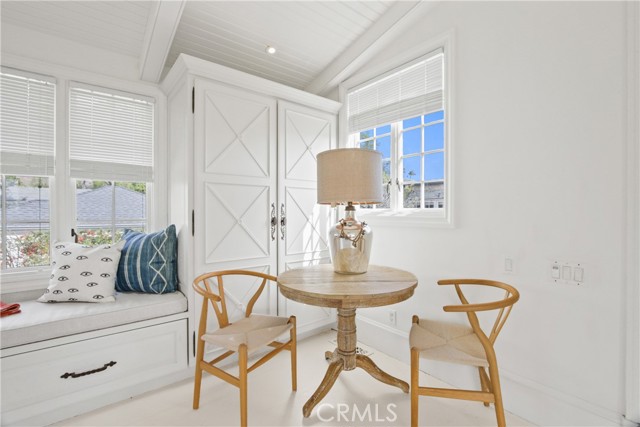 Detail Gallery Image 38 of 45 For 464 Holly, Laguna Beach,  CA 92651 - 4 Beds | 3/1 Baths