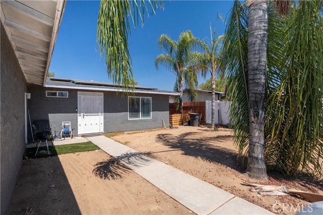 24150 Groven Ln, Moreno Valley, CA 92557 photo 3