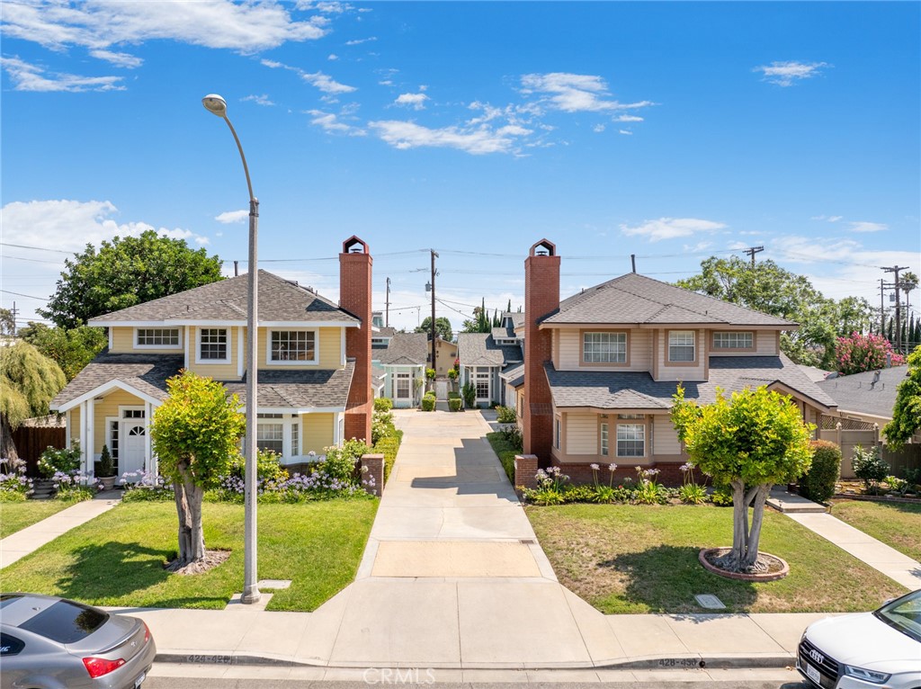 430 W Walnut Avenue W
