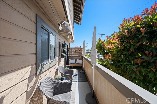Detail Gallery Image 16 of 27 For 1465 W 179th St #1,  Gardena,  CA 90248 - 2 Beds | 2/1 Baths