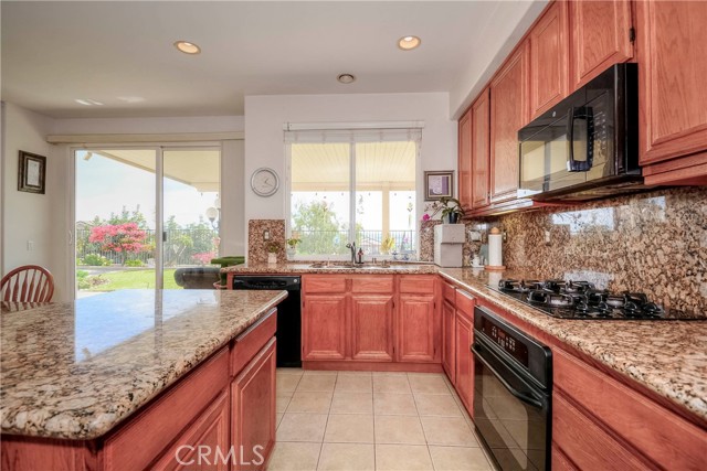 Detail Gallery Image 19 of 69 For 21401 Greyson, Moreno Valley,  CA 92557 - 5 Beds | 3 Baths