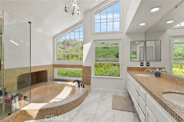 Detail Gallery Image 17 of 19 For 404 Calle Macho, San Clemente,  CA 92673 - 4 Beds | 2/1 Baths