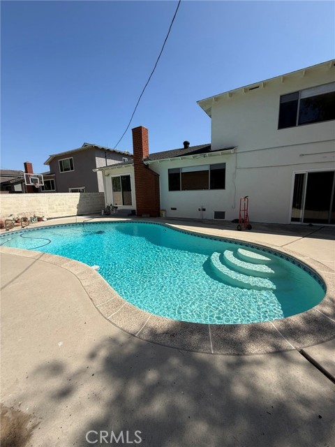 2871 W 226th