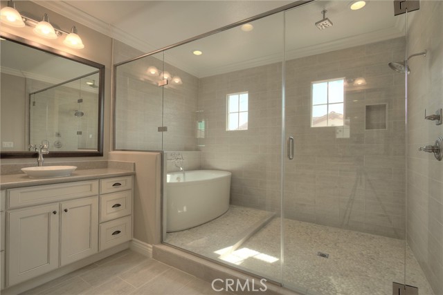 Detail Gallery Image 17 of 54 For 54 Carrington, Irvine,  CA 92620 - 4 Beds | 4 Baths