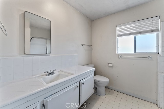 Detail Gallery Image 29 of 38 For 2919 Panorama Dr, Bakersfield,  CA 93306 - 3 Beds | 2/1 Baths