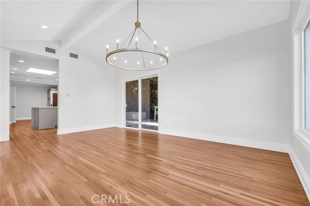 Detail Gallery Image 14 of 56 For 2417 Sunnyside Ridge Rd, Rancho Palos Verdes,  CA 90275 - 4 Beds | 3/1 Baths