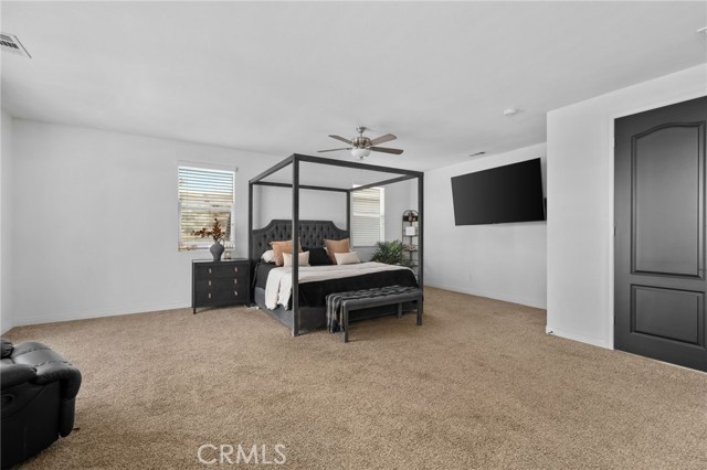 21 Via Del Renal Court, Lake Elsinore CA: https://media.crmls.org/medias/9f7fb123-9aa3-4661-8ece-a8a9a6b42c33.jpg