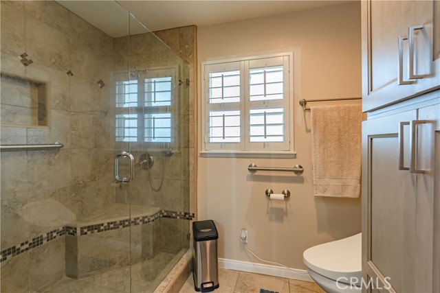 Detail Gallery Image 38 of 67 For 2205 N Palm Way, Upland,  CA 91784 - 4 Beds | 2/1 Baths