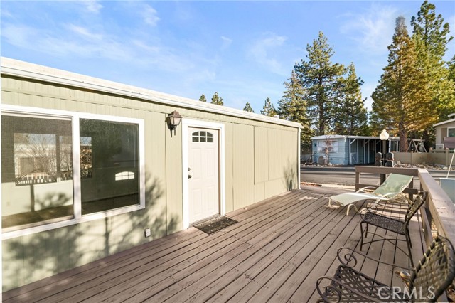 Detail Gallery Image 4 of 20 For 391 Montclair Dr #17,  Big Bear City,  CA 92314 - 2 Beds | 1 Baths