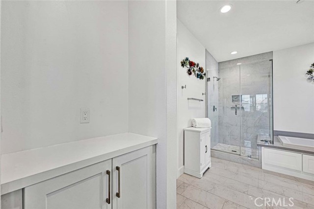 Detail Gallery Image 34 of 59 For 1270 E Providence Loop, Placentia,  CA 92870 - 4 Beds | 4/1 Baths