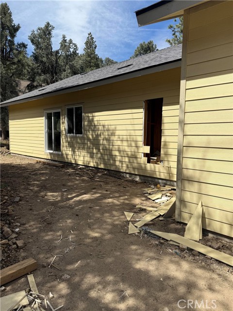 15808 Zurich Way, Pine Mountain Club CA: https://media.crmls.org/medias/9f8089a6-6c81-4e7b-94ae-3d396bd6f0e8.jpg