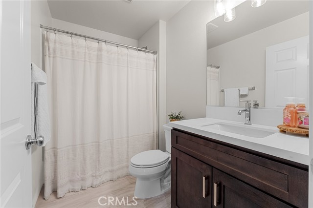 1240 Prabhu Way, Pomona CA: https://media.crmls.org/medias/9f80ed88-4f7b-4f8a-a6fc-2da532d73354.jpg