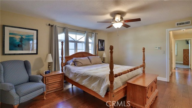 Detail Gallery Image 33 of 71 For 635 W 16th, Upland,  CA 91784 - 3 Beds | 2 Baths