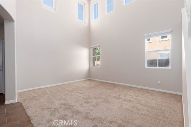30315 Laruns Street, Murrieta CA: https://media.crmls.org/medias/9f83dc98-6dcb-4f5f-8b2b-d8ac6e4d3991.jpg