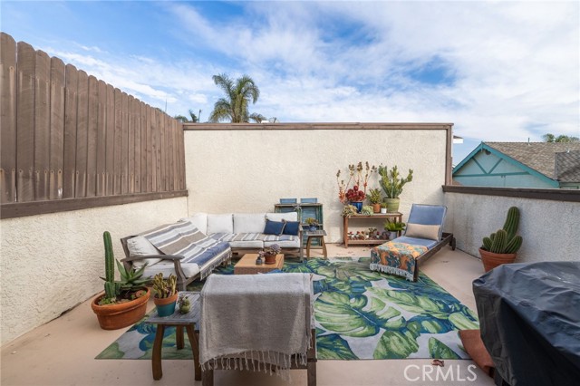 1809 Belmont Lane, Redondo Beach, California 90278, 3 Bedrooms Bedrooms, ,2 BathroomsBathrooms,Residential,For Sale,Belmont,SB25021299