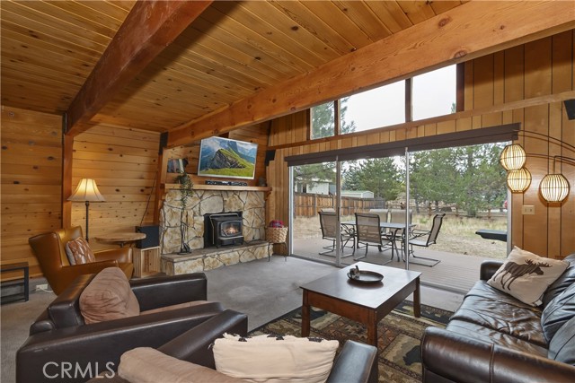 Detail Gallery Image 6 of 39 For 236 E Cinderella, Big Bear City,  CA 92314 - 2 Beds | 1 Baths