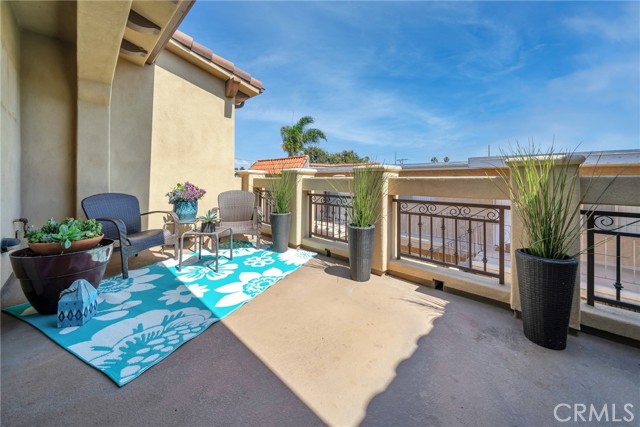 1804 Grant Avenue, Redondo Beach, California 90278, 3 Bedrooms Bedrooms, ,2 BathroomsBathrooms,Residential,Sold,Grant,SB21196569