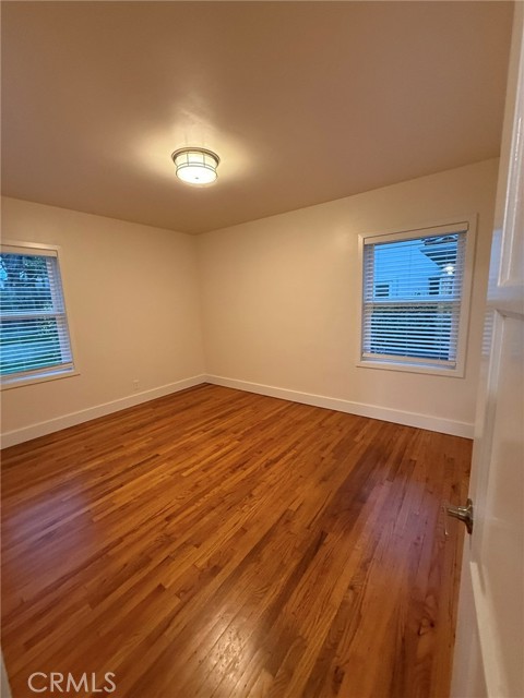 Detail Gallery Image 24 of 31 For 1645 21st St, Manhattan Beach,  CA 90266 - 3 Beds | 1 Baths