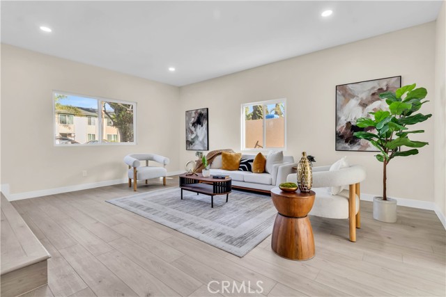 Detail Gallery Image 14 of 38 For 391 Zenith St, Chula Vista,  CA 91911 - 4 Beds | 2 Baths