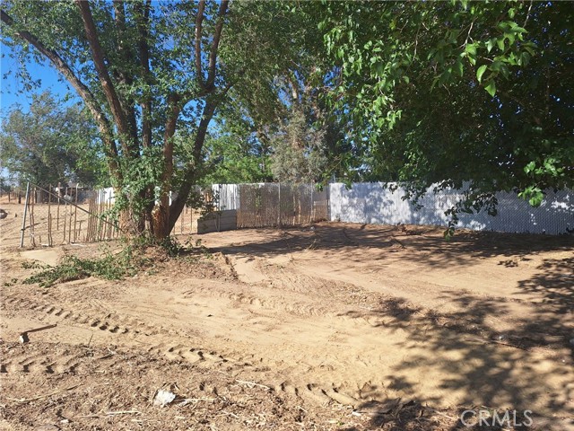 Detail Gallery Image 17 of 23 For 10349 E Avenue T, Littlerock,  CA 93543 - 4 Beds | 3 Baths