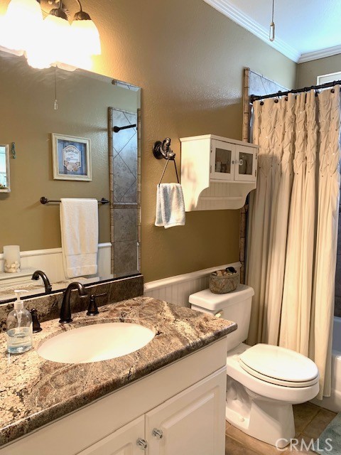 19972 Wildwood Court, Yorba Linda CA: https://media.crmls.org/medias/9f869317-2c1b-4a7a-a1aa-607fd1daa8fb.jpg