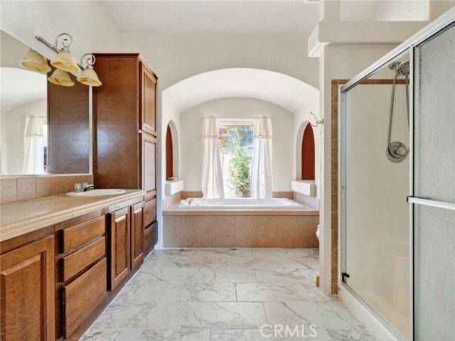 2564 Indian Hill Road, Clearlake Oaks CA: https://media.crmls.org/medias/9f872480-9c78-46a7-8972-75fe8035d050.jpg