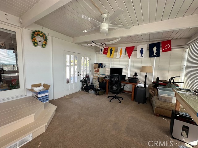 16685 S Pacific Avenue, Sunset Beach CA: https://media.crmls.org/medias/9f87de2b-69ed-497c-a461-5586bc8fde8e.jpg
