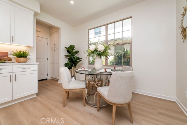110 Trailing Comet, Irvine CA: https://media.crmls.org/medias/9f87f9a1-19bd-4708-9165-7774b21374e3.jpg