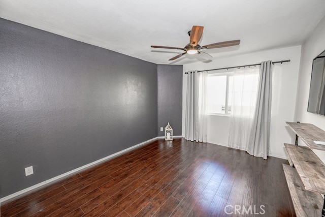 Detail Gallery Image 17 of 34 For 10926 Moorpark St #6,  Toluca Lake,  CA 91602 - 2 Beds | 2 Baths