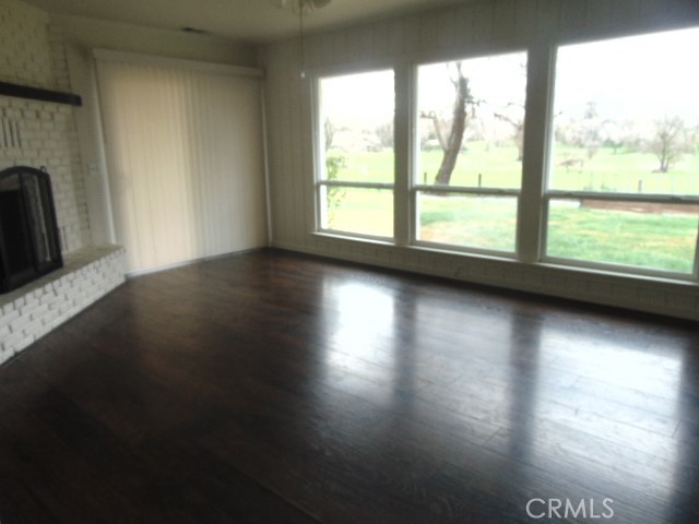 Detail Gallery Image 6 of 21 For 220 Gurnsey, Red Bluff,  CA 96080 - 4 Beds | 2 Baths