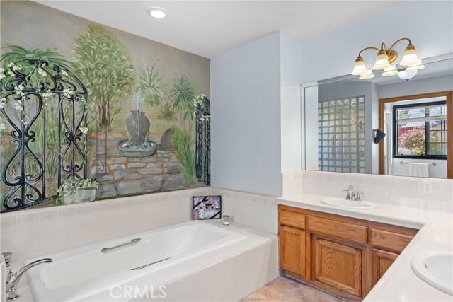 Detail Gallery Image 16 of 38 For 830 Amethyst Dr, Santa Maria,  CA 93455 - 4 Beds | 2/1 Baths
