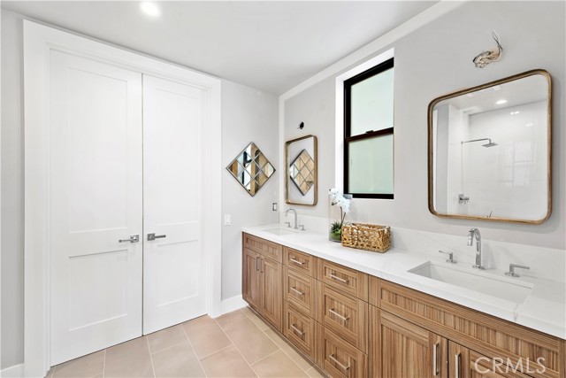 9f88a217 Ff96 49b0 B32f 7f382ef68ce7