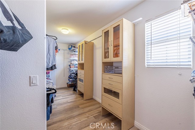 4302 Olivera Place, Lancaster CA: https://media.crmls.org/medias/9f894a19-ca9e-4c36-8a52-4d4d2ff2d7ad.jpg