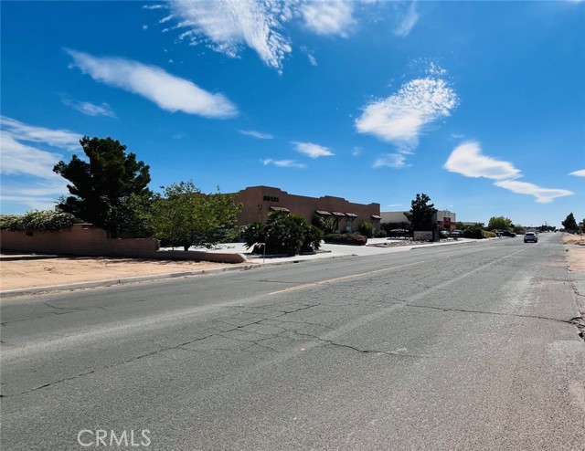 0 Powhatan Road, Apple Valley CA: https://media.crmls.org/medias/9f89569e-2867-4941-97d5-e0a89f1be92f.jpg