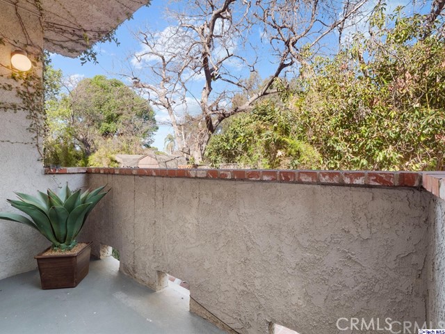 2 Bed Home for Sale in Studio City, California