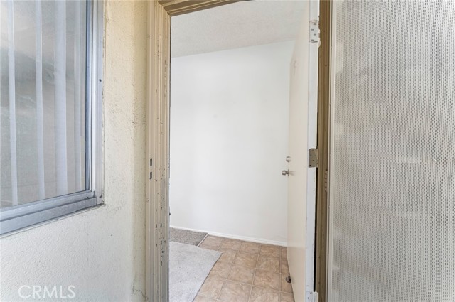 3430 Elm Avenue, Long Beach CA: https://media.crmls.org/medias/9f89f06d-d16e-408e-b8db-216863d7919e.jpg