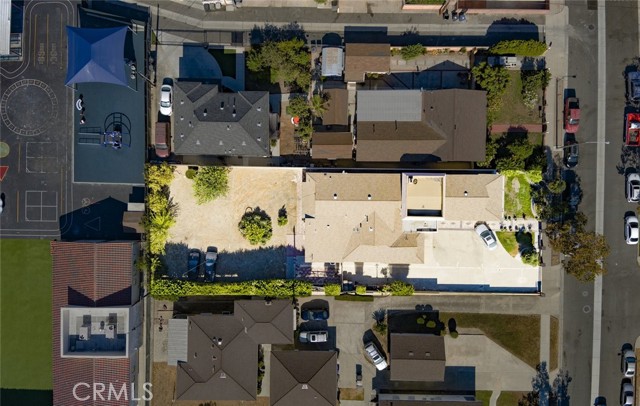 625 W La Verne Street, Anaheim CA: https://media.crmls.org/medias/9f8afda7-106c-4d39-a572-e4a7be2b2ea3.jpg