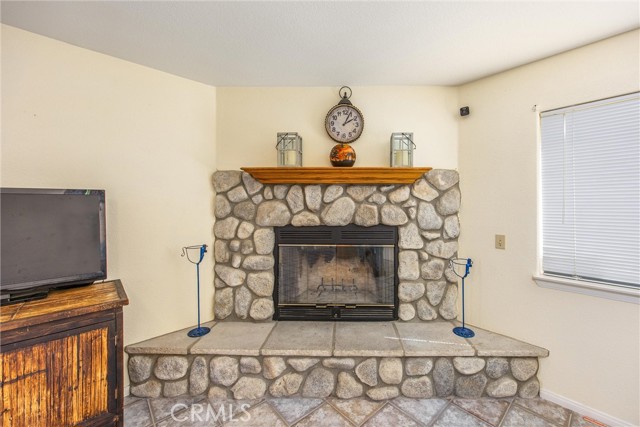 15023 Byron Dr, San Bernardino County, CA 92307 photo 21