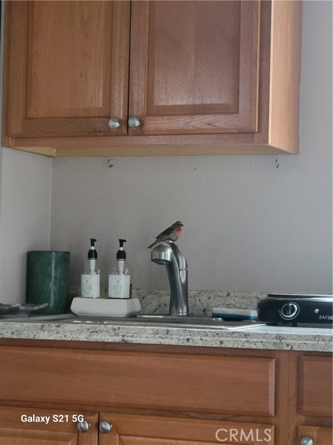 21171 B Lochlea Lane, Huntington Beach CA: https://media.crmls.org/medias/9f8b65c2-2b0d-4e5b-a5e0-de0212470720.jpg