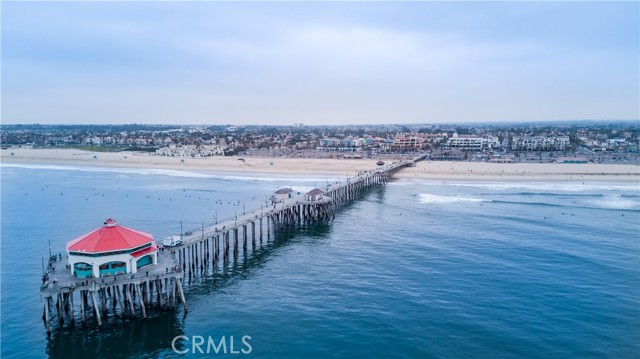 19209 Tideline Court, Huntington Beach CA: https://media.crmls.org/medias/9f8bb53f-fdab-48a9-a941-f255d30103cb.jpg