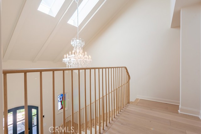 Detail Gallery Image 24 of 55 For 17636 Camino De Yatasto, Pacific Palisades,  CA 90272 - 5 Beds | 5 Baths