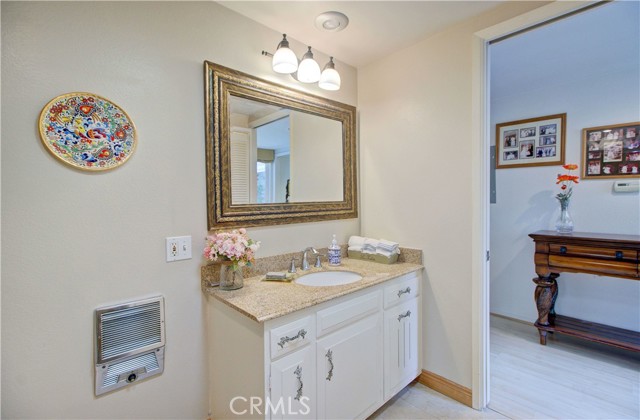 Detail Gallery Image 28 of 53 For 89 Calle Aragon #F,  Laguna Woods,  CA 92637 - 2 Beds | 1 Baths